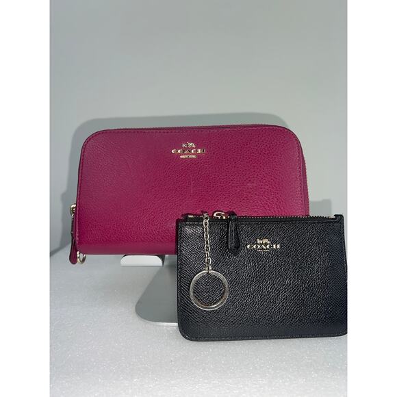 Coach Red & Black Wristlet Wallets Duo - Signature, Gold Details, 2x1 Deal! - Picture 13 of 14